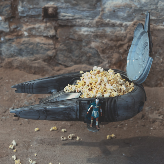 Predator: Badlands Spaceship Popcorn Bucket-9