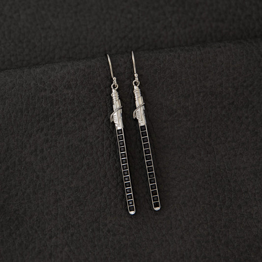 Front view of Star Wars x RockLove Darksaber Crystal Lightsaber Earrings showing the black rhodium finish and crystals.-2