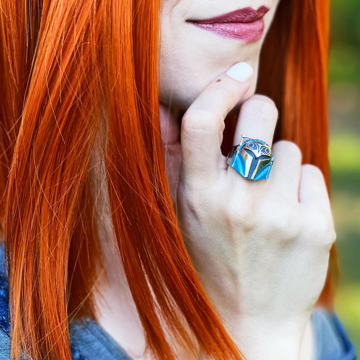 Underside of the Bo-Katan ring showing the hollowed design for comfort.